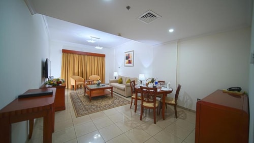 One Bedroom Apartment Near Burjuman Metro Station 5 Luxury Bookings