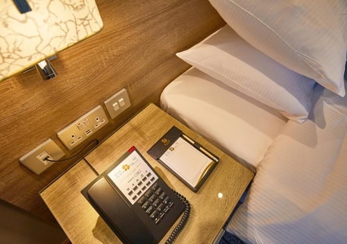 Classic Room Near Emirates MAll By Luxury Bookings 4 Luxury Bookings