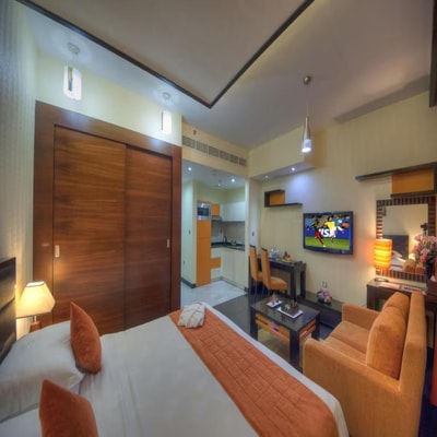 Deluxe Studio Near Sobha Realty Metro Station 1 Luxury Bookings
