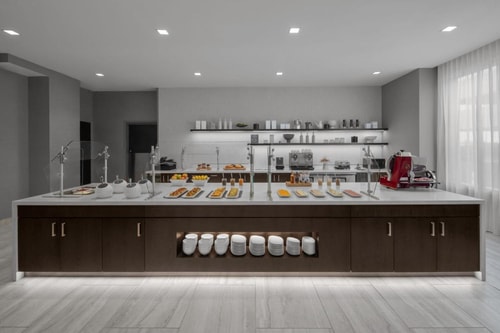 Guest Room Near Dadeland Mall MIA 10 Luxury Bookings