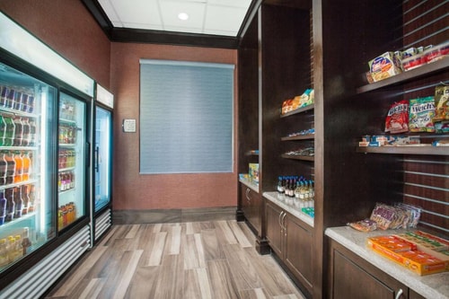 Two Bedroom Suites Near Pageantry Horizon Park LAS 8 Luxury Bookings