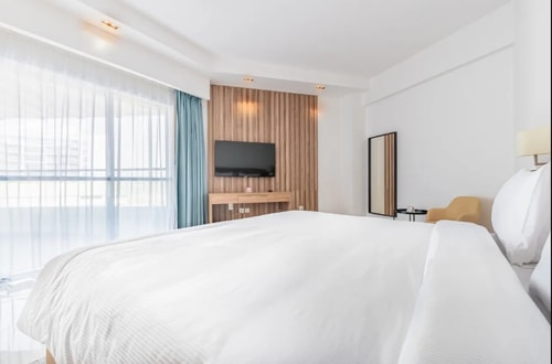 Premium One Bedroom Apartment Near K1 Dubai Land 2 Luxury Bookings