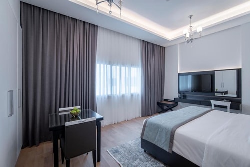 Studio Apartment Near Mashreq Metro Station Ac 2 Luxury Bookings