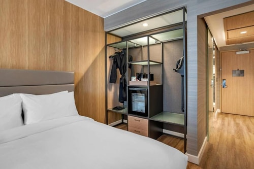 Guest Room Near Council of Teaching Hospitals WDC Luxury Bookings