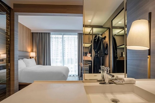 Guest Room Near Council of Teaching Hospitals WDC 3 Luxury Bookings