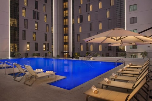 Standard King or Twin Room Near DXB Airport 21 Luxury Bookings