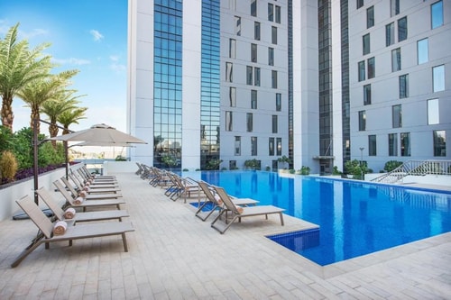Standard King or Twin Room Near DXB Airport 22 Luxury Bookings