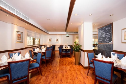 Classic Studio Near by al Nahyan Stadium 4 Luxury Bookings