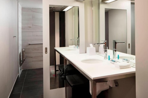 Guest Room Near Merrick Park MIA 5 Luxury Bookings