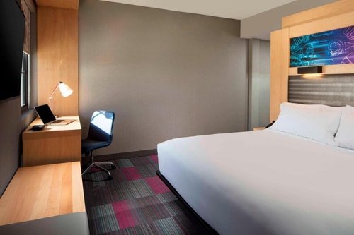 Guest Room Near Merrick Park MIA 2 Luxury Bookings