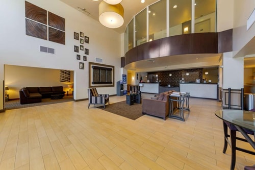 King Room Near Curtiss Mansion MIA 10 Luxury Bookings
