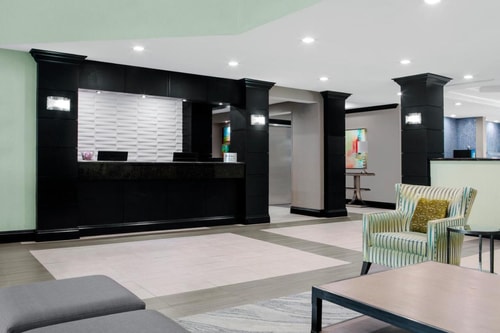 King Room Near Tech Led Wall MIA 8 Luxury Bookings