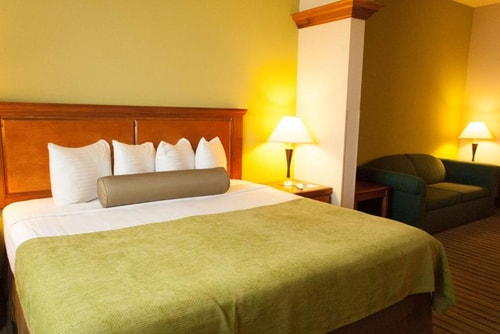 King Room Near Tech Led Wall MIA 3 Luxury Bookings