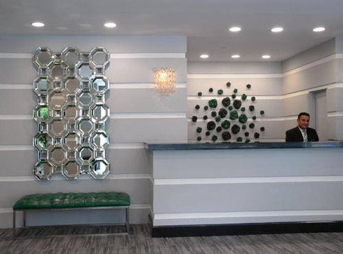 Deluxe King Room Near US Department of State WDC 4 Luxury Bookings