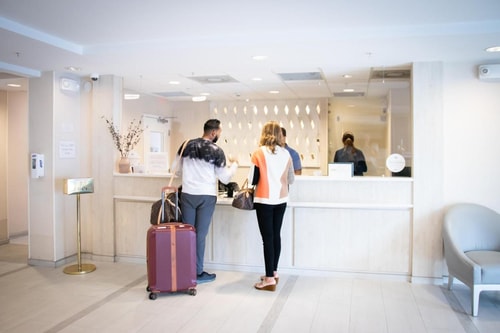 Suite Room with Kitchen Near Ready Windows MIA 6 Luxury Bookings