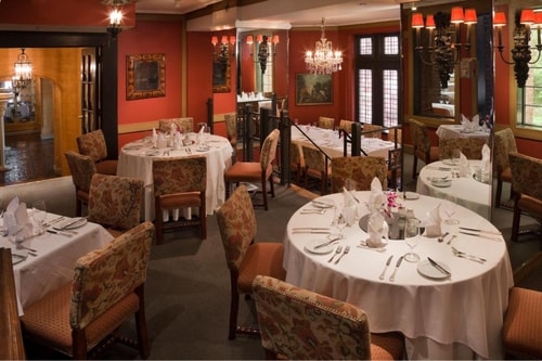 Queen Room Near West Wing Cafe WDC 11 Luxury Bookings