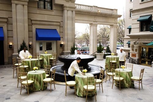 King Room Near The Willard Center WDC 14 Luxury Bookings