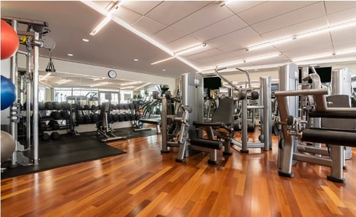 King Room Near The Willard Center WDC 10 Luxury Bookings