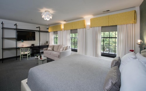 King Room Near Jerusalem Baptist Church WDC Luxury Bookings