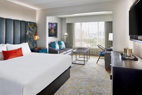 Guest Room With King Bed Near Maven Creative ORL Luxury Bookings