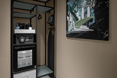 King Room Near Park Chelsea at The Collective WDC 2 Luxury Bookings