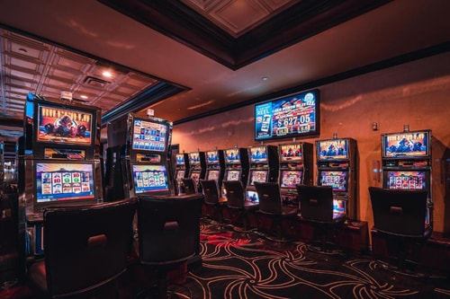 Deluxe Room Near Boulder Station Bingo Room LAS 9 Luxury Bookings
