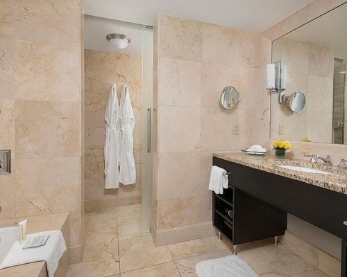 King Room with City View Near Sidney Garber CHI 3 Luxury Bookings