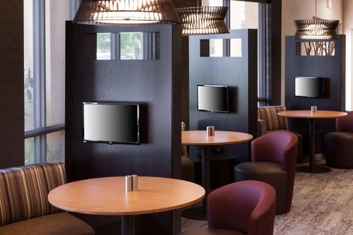 King Room Near Dolphin Mall MIA 11 Luxury Bookings