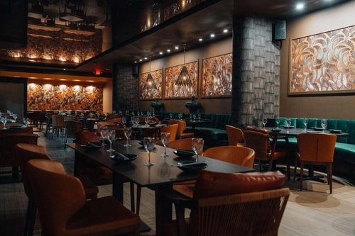 King Room Near Trinity Cathedral MIA 10 Luxury Bookings