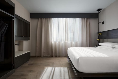 King Room Near Washington Union Station WDC Luxury Bookings