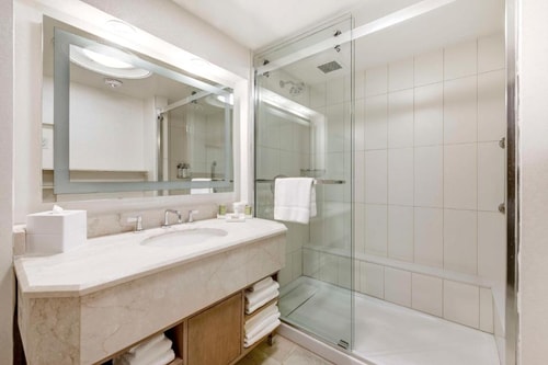 King Room Near Union Metro Station WDC 6 Luxury Bookings