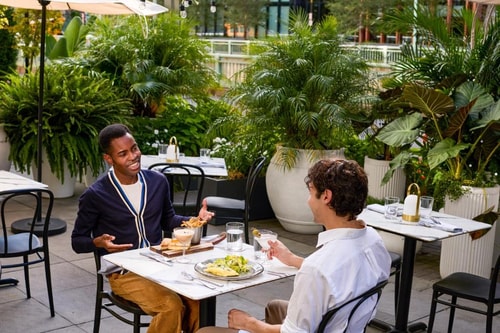 King Room Near Embassy of Republic of Serbia WDC 11 Luxury Bookings