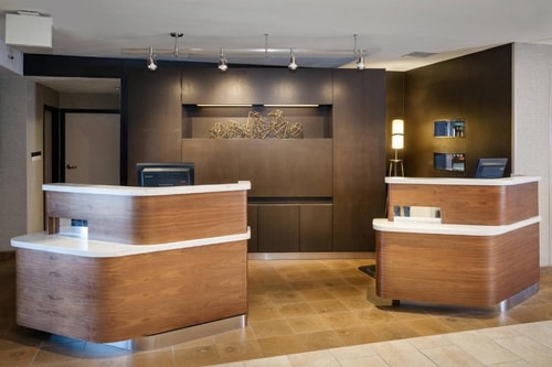 King Room Near Starbucks at Marriott LAS 6 Luxury Bookings