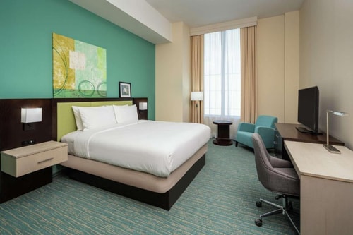King Room Near White Cap MIA Luxury Bookings