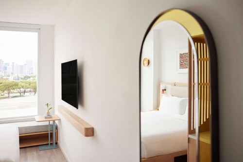 King Room Near Oasis Wynwood MIA 4 Luxury Bookings