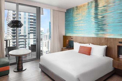 Urban King Room Near Brickell City Centre MIA Luxury Bookings