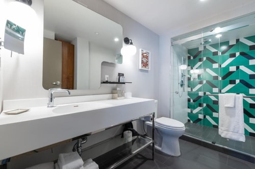 Studio Suite Near Embassy of Ghana WDC 8 Luxury Bookings