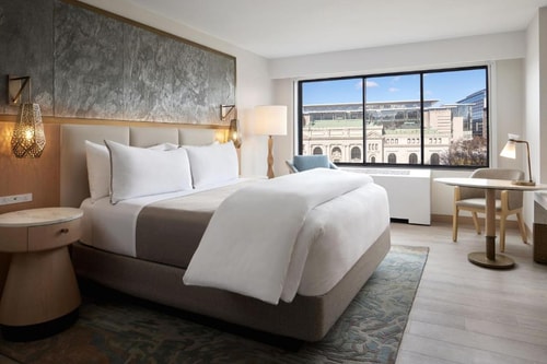 King Room with Park View Near Stone garden WDC 1 Luxury Bookings