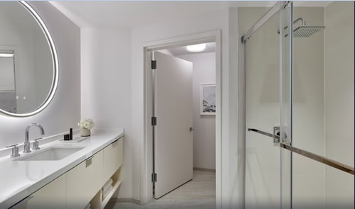 Deluxe Room Near George Washington Statue WDC 3 Luxury Bookings