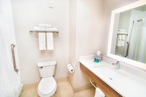 Standard Room Near Dominic Ricciard LAS 4 Luxury Bookings