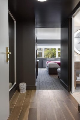 Deluxe King Near Argentine Air Force Attache WDC 3 Luxury Bookings