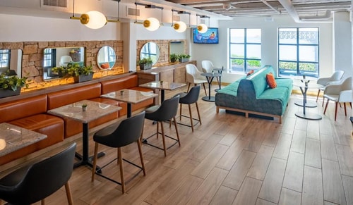 Deluxe King Near Argentine Air Force Attache WDC 9 Luxury Bookings