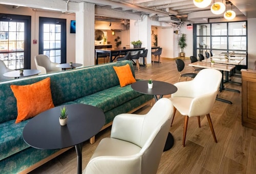 Deluxe King Near Argentine Air Force Attache WDC 11 Luxury Bookings