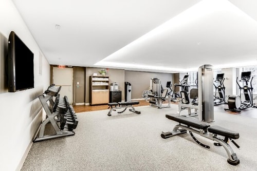 Classic King Room Near Museum of the Bible WDC 11 Luxury Bookings