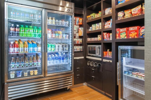 King Room Near Kuker Ranken LAS 7 Luxury Bookings