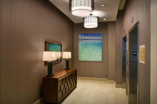 Guest Room Near Bistro Cafe MIA 4 Luxury Bookings