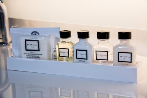 Superior King Room Near The Dubliner Restaurnt WDC 3 Luxury Bookings