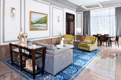 Superior King Room Near The Dubliner Restaurnt WDC 6 Luxury Bookings