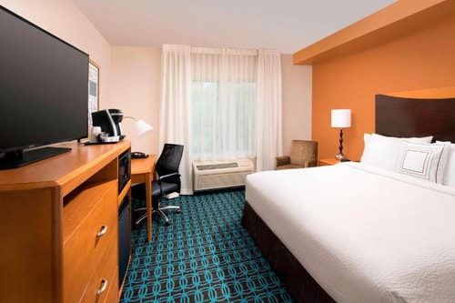 King Room Near Capitol Building Supply WDC 1 Luxury Bookings