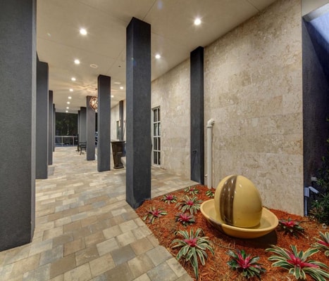 Double Room Near Coral Bagels MIA 5 Luxury Bookings